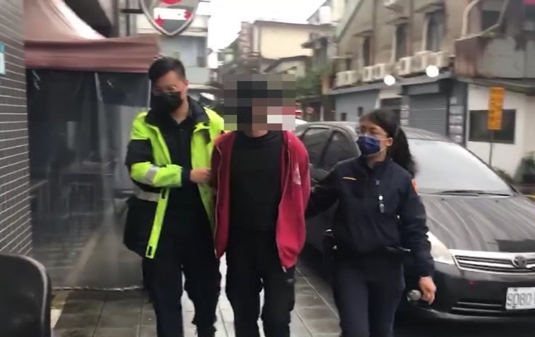 圖片說明：春節連假竟遭竊，汐止分局速偵辦逮人。（記者趙靜姸翻攝）