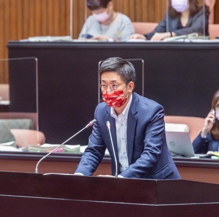 圖片說明：民進黨立委蔡適應基隆服務處有員工確診，服務處預計下周一才會重新對外開放。（圖/翻攝自蔡適應臉書）