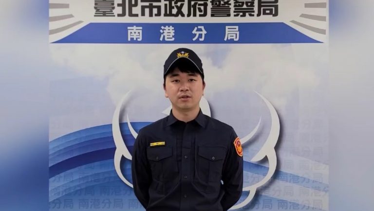 圖片說明：南港所長林承緯說明畫面。(記者林鈞澤翻攝)