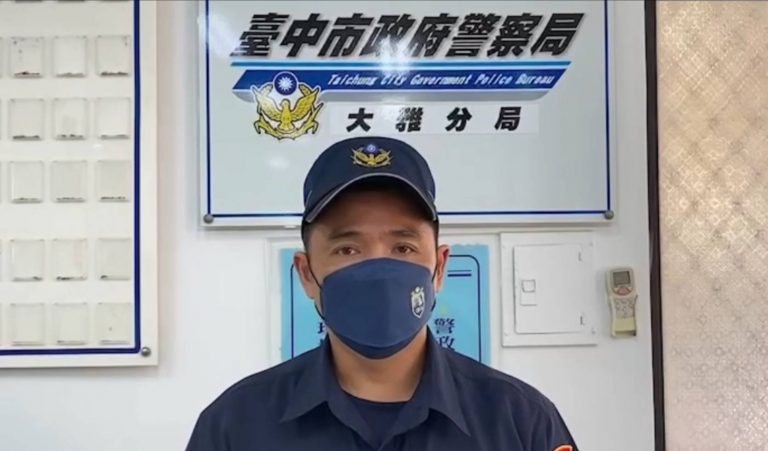 圖片說明：臺中市政府警察局大雅分局潭北所長黃光宏說明案情。(記者謝榮浤翻攝)