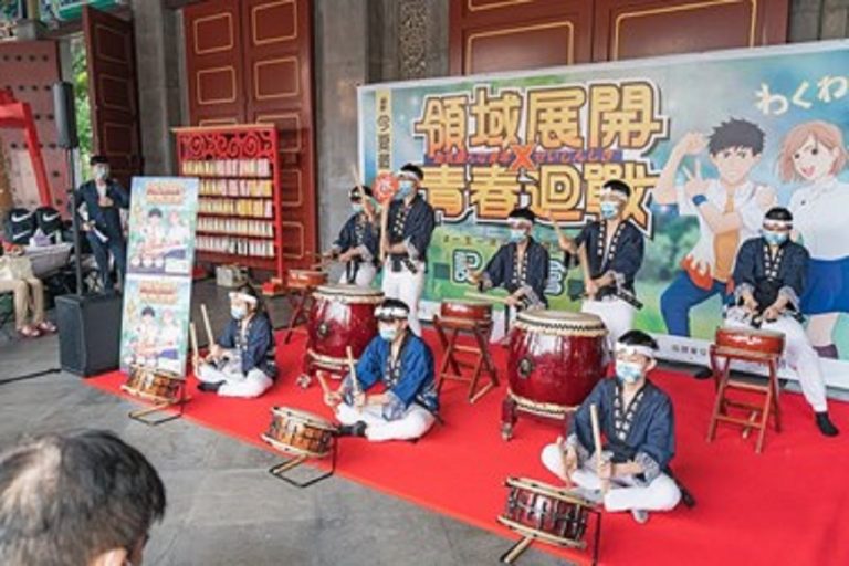 圖片說明：台中市111年祈福成年禮活動宣傳記者會豆志太鼓團帶來氣勢磅礡的精采表演。(記者謝榮浤翻攝)