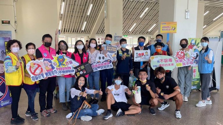 圖片說明：臺中市政府警察局配合國立臺灣體育運動大學於日前辦理春暉宣導週暨捐血活動。 (記者林㤈輝翻攝)