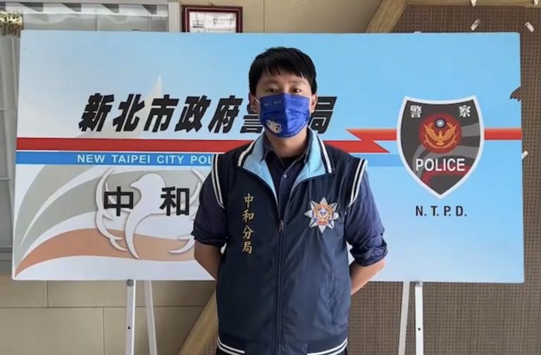 中和分局偵查隊副隊長說明。（記者徐煜勝翻攝）