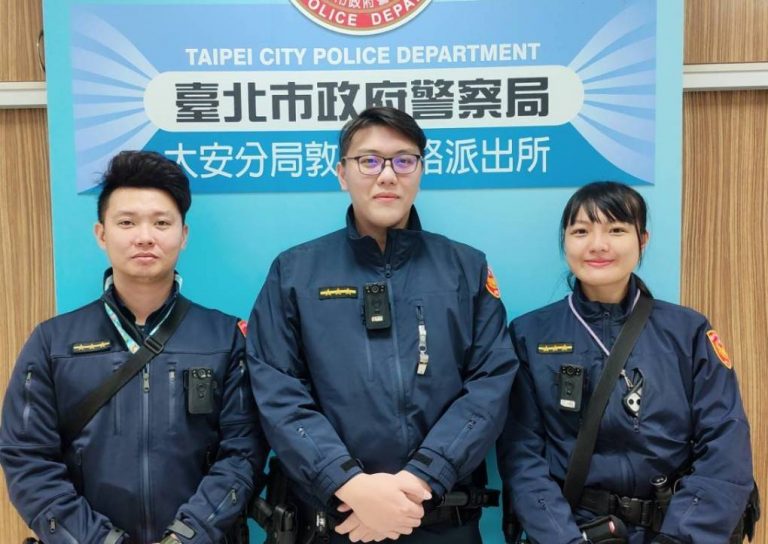 大安分局敦化南路派出所警員何冠緯、黃一展、古芸。（記者林金聖翻攝）