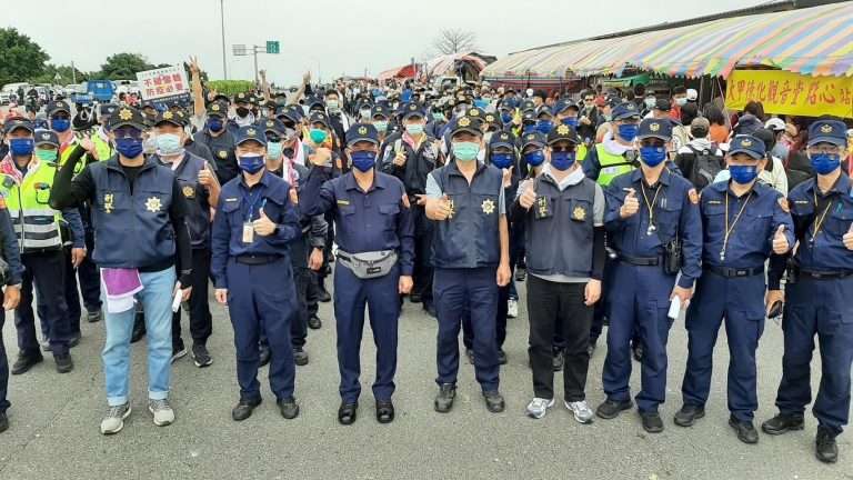 中市警全力動員伴駕大甲媽暴力零容忍！ (圖/林㤈輝翻攝)