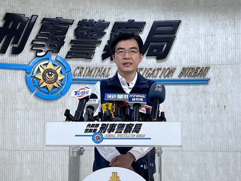 刑事局偵九大隊第三大隊副大隊長賴欣宏說明。（記者林金聖翻攝）