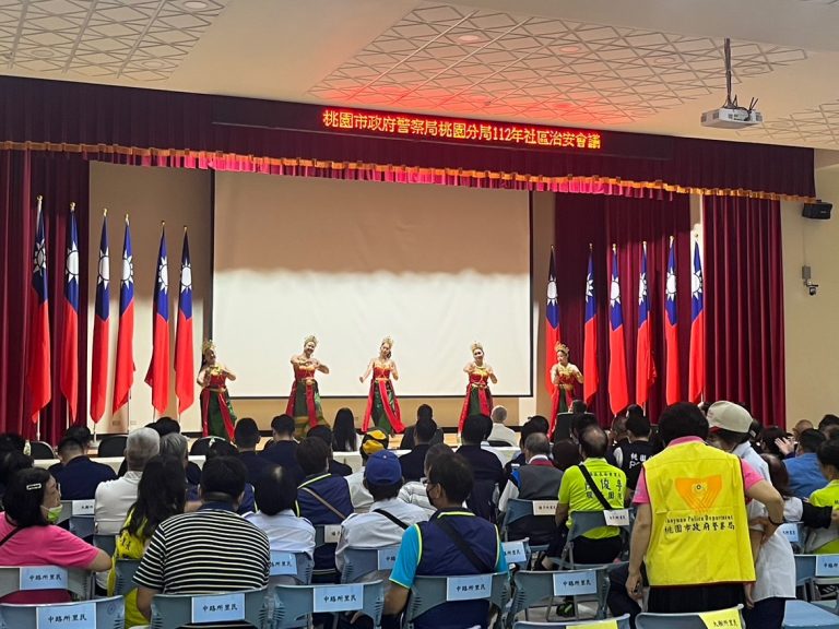桃園分局舉辦治安座談會宣導。（記者徐煜勝翻攝）