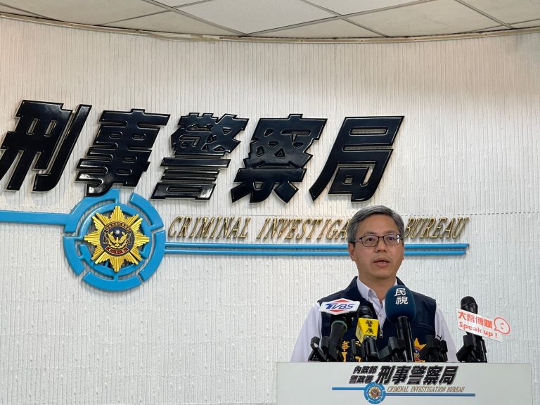 刑事局偵ㄧ大隊副大隊長李建翰說明。(記者徐煜勝翻攝)