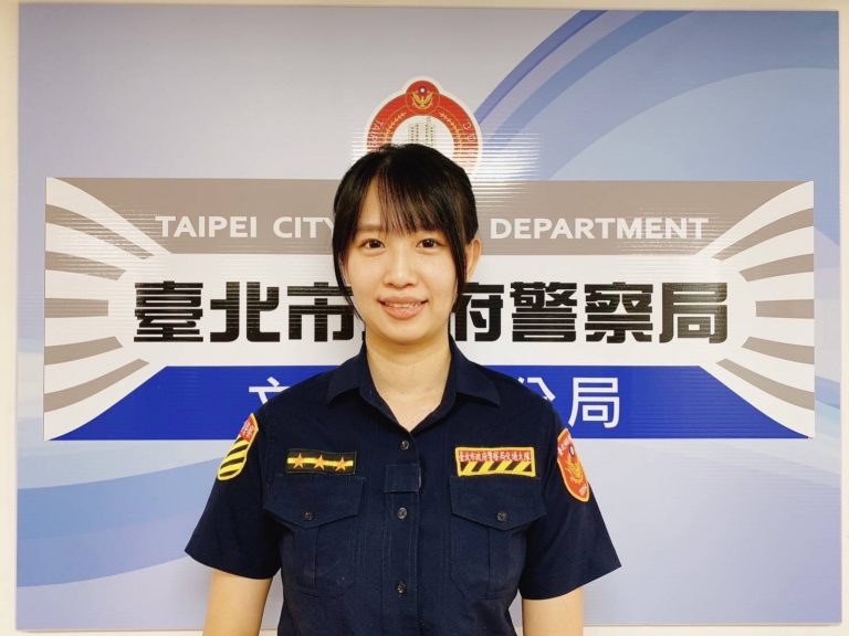 交通分隊警員張妤涵（記者 張艷君翻攝）