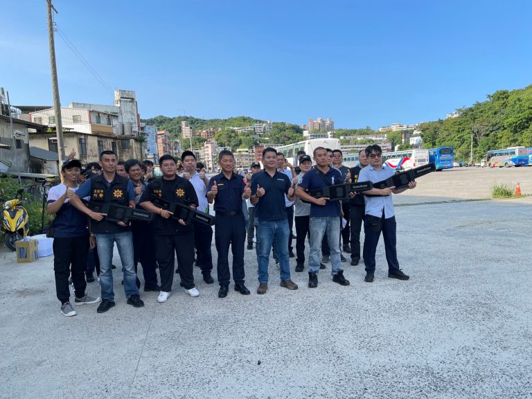 基市警「無人機反制小組」成軍誓師。(記者宋紹誠翻攝)