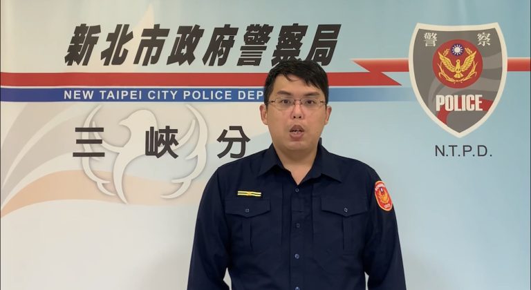 三峽警分局北大所所長徐秉宏說明案情。（記者徐煜勝翻攝）