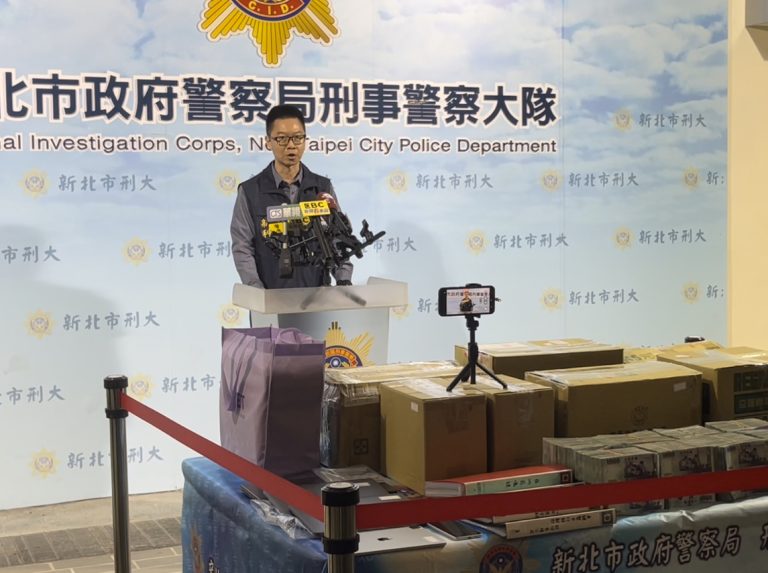 新北市刑大科偵隊隊長林敬隆說明案情。（記者徐煜勝攝）