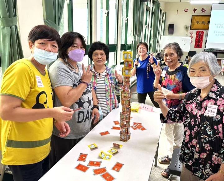 歡迎熱情民眾加入新竹縣快樂志工的行列。（圖/新竹縣家庭教育中心提供）
