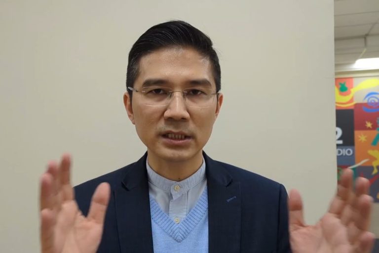 北市議員曾獻瑩認為,國中會考英聽設備故障延後考試,但其他會場散場喧囂影響考生,建議等完全散場後再考,才不會影響考生成績。(記者張欽翻攝)