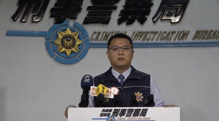 刑事局三大二隊副隊長陳育新說明案情。（記者徐煜勝翻攝）