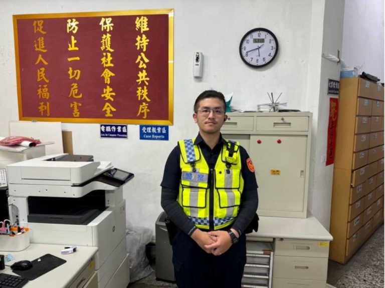 大湖派出所警員張庭綱。（記者薛秀蓮翻攝)