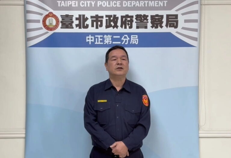 思源街派出所所長曹明德說明案情。