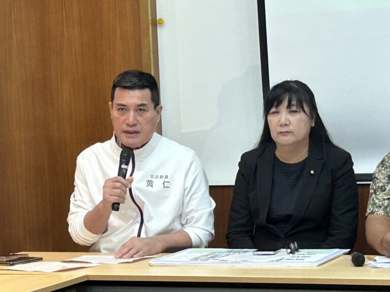 黃仁表示，原住民族基本法第二條之一規定，為促進原住民族部落健全自主發展，部落應設部落會議。部落經中央原住民族主管機關核定者，為公法人。(記者 包克明攝)