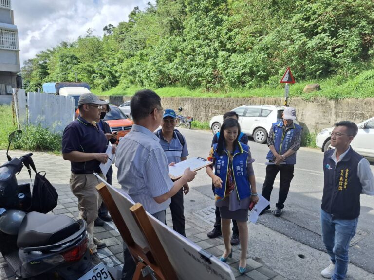 農業部台東林業署下午召開鯉魚山邊波整治第二期開工前說明會。(記者 包克明翻攝)