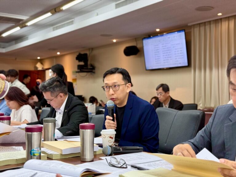葛如鈞表示，《資通安全管理法》修法應秉持「資訊安全與資訊自由並重」、「法治國原則」及「避免授權過度」三大原則，才能讓國人真正信賴制度、支持政策。(圖／葛如鈞國會辦公室)