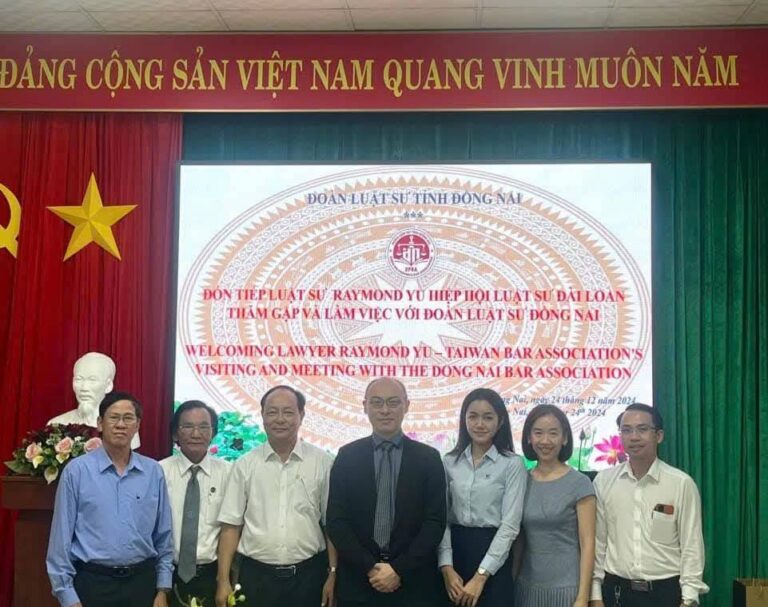2024年越南同奈律師會會長Quang Yle律師邀請俞伯璋律師參與座談，討論台商於同奈省投資佈局規劃。（圖/記者薛秀蓮翻攝)