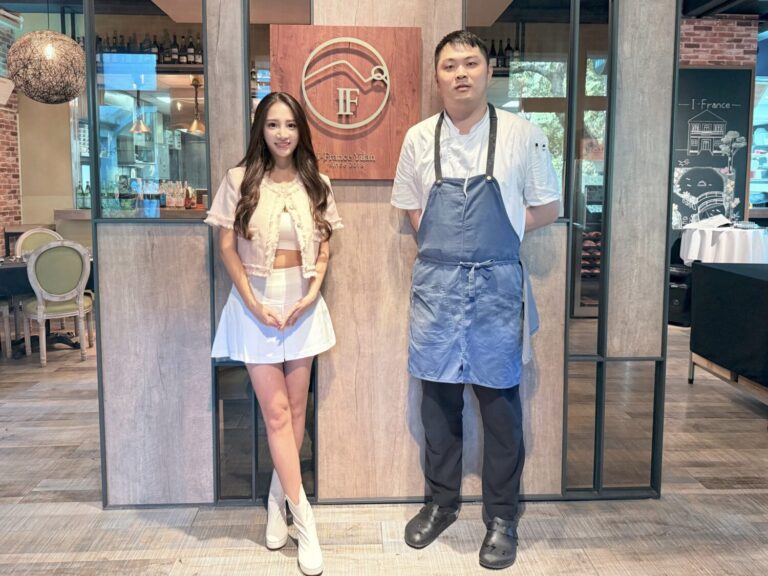 藝人林采緹慕名朝聖「宜蘭愛法餐廳」並與主廚 戴豪均合影！(圖/愛法餐廳 I‑France 提供)