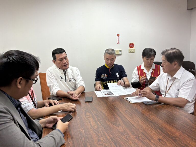 黃仁就任後爭取基隆原民會館改善案不遺餘力，已召開多次協調會議。（圖/黃仁國會辦公室）
