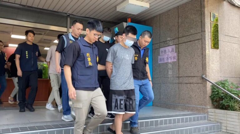 刑事局破獲駭客詐騙集團，逮捕林姓主嫌等37人。(刑事局提供)