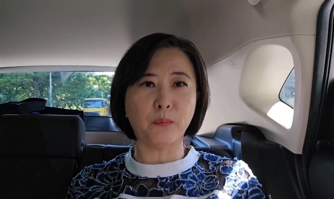 王鴻薇表示，面對這些失控的局面。最後現場竟然找不到率眾上街的苗博雅，原來苗博雅已經見到苗頭不對，落荒而逃，直接的肇事烙跑。(圖／王鴻薇國會辦公室)
