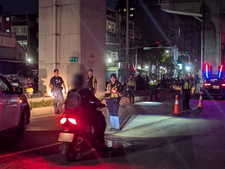 酒後駕車零容忍，警方加強查察。(記者李健興翻攝)