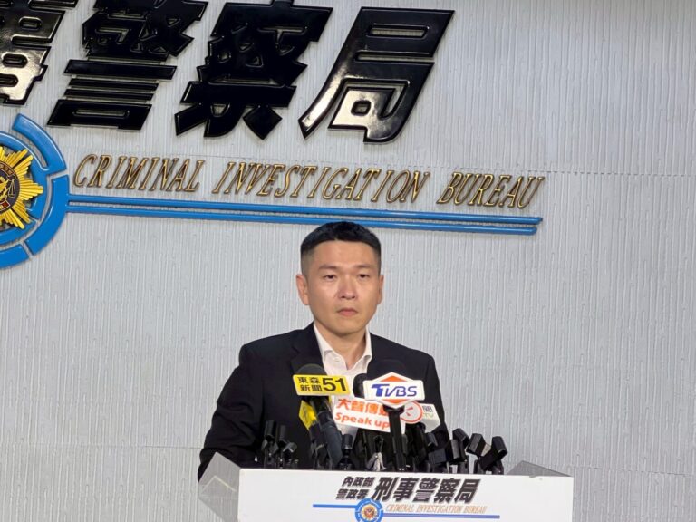 刑事局三大二隊隊長陳彥宇說明案情。（記者徐煜勝翻攝）